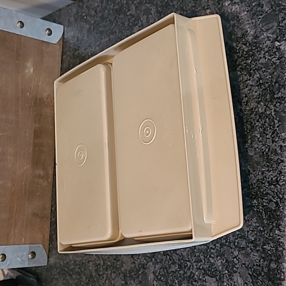 Tupperware Complete Set Deviled Egg Carrier/Container - Picture 6 of 11